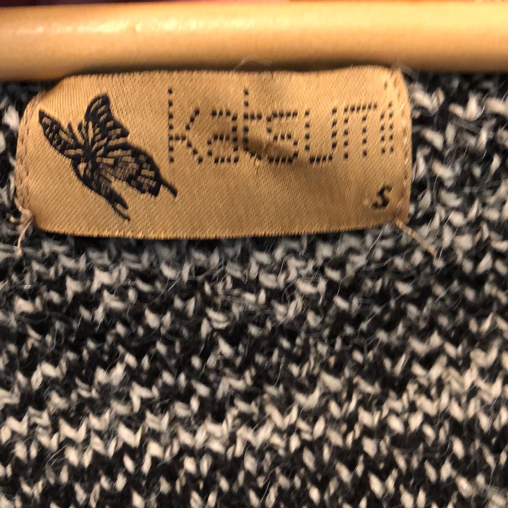 🎉HP🎉 hooded heavy sweater - Picture 3 of 4